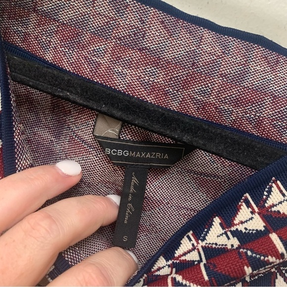 BCBGMaxAzria Kayann Off Shoulder Knit Crop Top - Picture 7 of 11